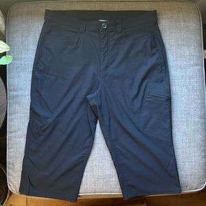 Eddie Bauer Black Cropped Adventure Outdoor Hiking Capri Pants Plus Size 14
